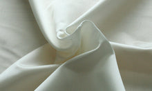 Cargar imagen en el visor de la galería, Shantung 236001 - Seda natural 100%, Ancho 135/140 cm, Peso 120 gr/mtl