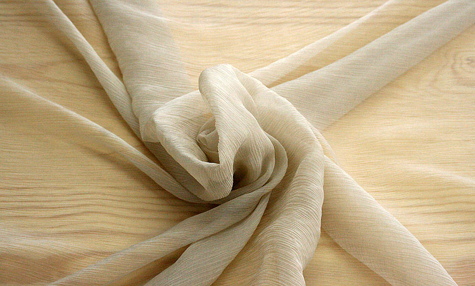 Chiffon 326007 - Seda natural 100%, Ancho 127/130 cm, Peso 29 gr/mtl