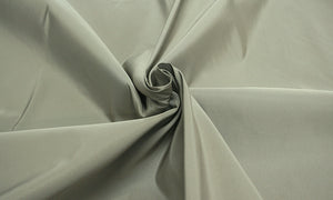 Falla 885016 - Seda natural 100%, Ancho 135/140 cm, Peso 154 gr/mtl