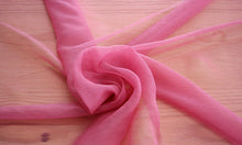 Cargar imagen en el visor de la galería, Chiffon 326131 - Seda natural 100%, Ancho 127/130 cm, Peso 29 gr/mtl