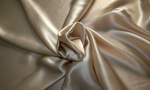 Cargar imagen en el visor de la galería, Crepé Satin 1712-007 - Seda natural 100%, Ancho 135/140 cm, Peso 100 gr/mtl