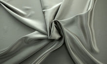 Cargar imagen en el visor de la galería, Crepé Satin 1712-015 - Seda natural 100%, Ancho 135/140 cm, Peso 100 gr/mtl