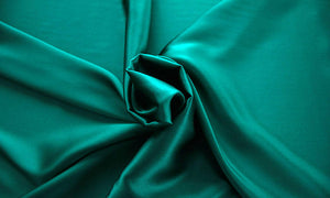 Crepé Satin 1713-079 - Seda 97%, Licra 6%, Ancho 135/140 cm, Peso 100 gr/mtl