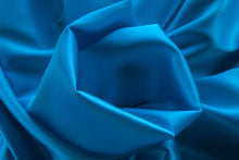 Cargar imagen en el visor de la galería, Crepé Satin 1713-143 - Seda 97%, Licra 6%, Ancho 135/140 cm, Peso 100 gr/mtl