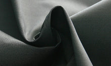 Cargar imagen en el visor de la galería, Mikado 973189 - 79% poliester, 21% seda, Ancho 140 cm, Peso 177 gr/mtl