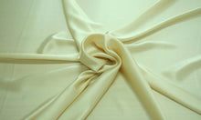Cargar imagen en el visor de la galería, 812008 Crepe Satin Retal de 40 centímetros