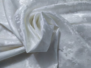 Jacquard, 169 gr/mtl - 65% Fiocco, 35 viscosa, Ancho 138 cm, 4 metros (32,50 € el metro)
