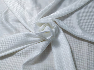 Jacquard 4, 93 gr/mtl - 100% Seda, Ancho 140 cm, 4 metros (38,85 € el metro)