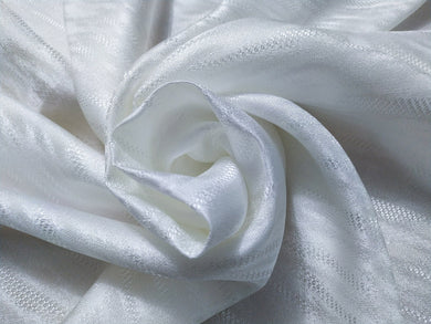 Jacquard, 109 gr/mtl - 100% Seda, Ancho 140 cm, 4 metros (45,50 € el metro)