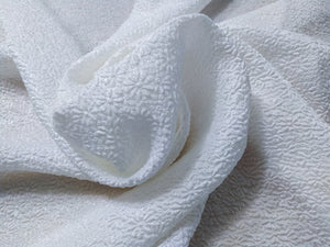 Jacquard 3, 93 gr/mtl - 80% Seda, 20 Nailon, Ancho 135 cm, 4 metros (37,85 € el metro)